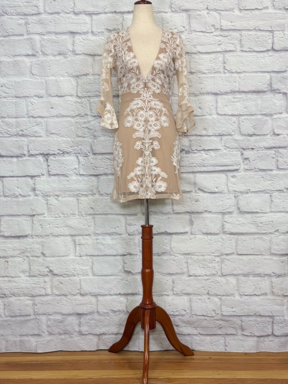 For Love & Lemons Temecula Mesh Lace Floral Mini Dress